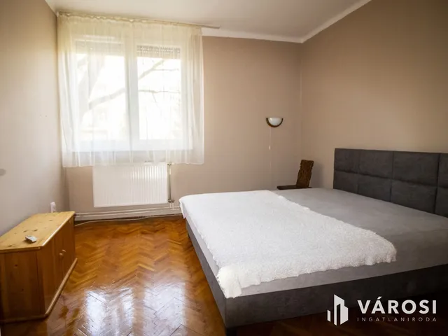 Kiadó lakás Békéscsaba, Kazinczy-lakótelep 55 nm