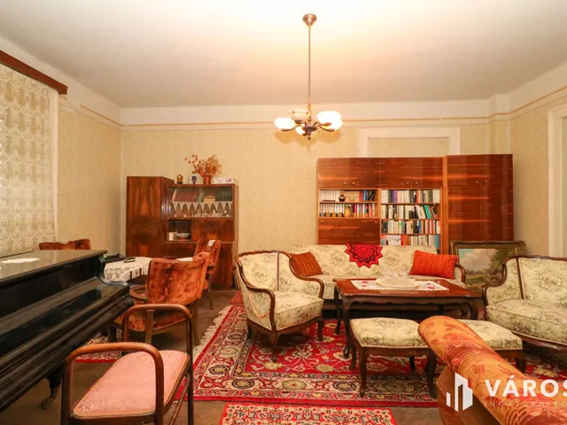 Eladó ház Nyírvasvári 210 nm