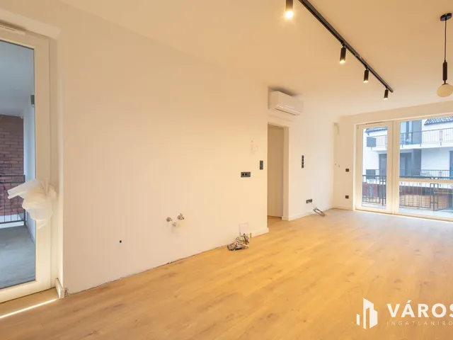 Eladó lakás Szeged, Alsóváros 74 nm