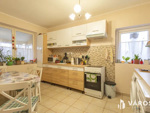 Eladó mezőgazdasági ingatlan Szeged, Baktói kiskertek 57 nm