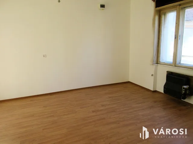 Eladó ház Kistelek 68 nm