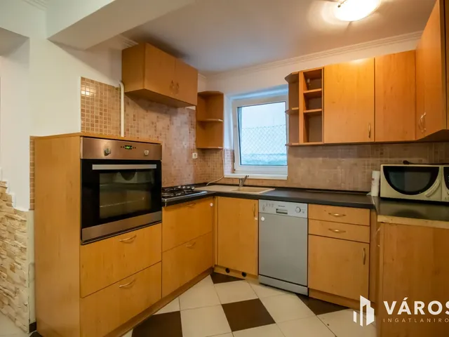 Eladó lakás Székesfehérvár, Belváros 58 nm