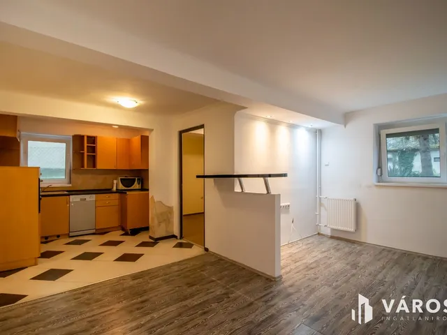 Eladó lakás Székesfehérvár, Belváros 58 nm