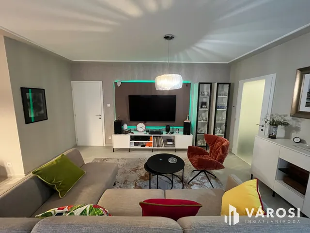 Eladó lakás Debrecen, Belváros 85 nm