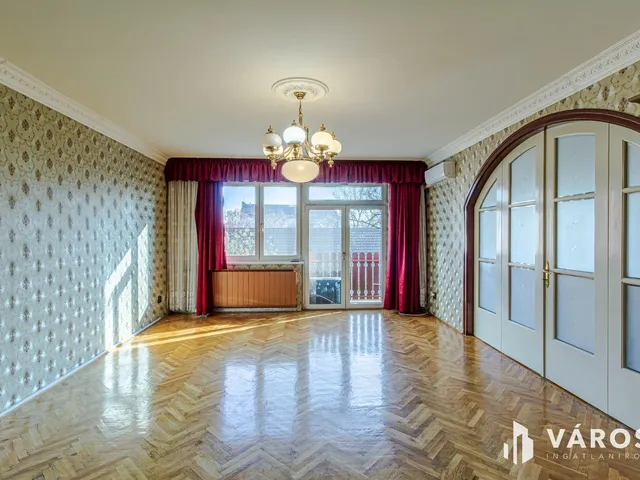 Eladó lakás Szeged, Móraváros 136 nm