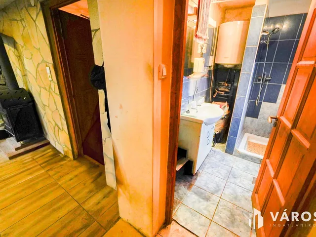 Eladó ház Vác 45 nm