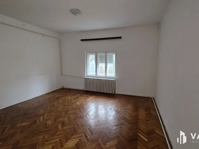 Eladó telek Debrecen, Kertváros 721 nm