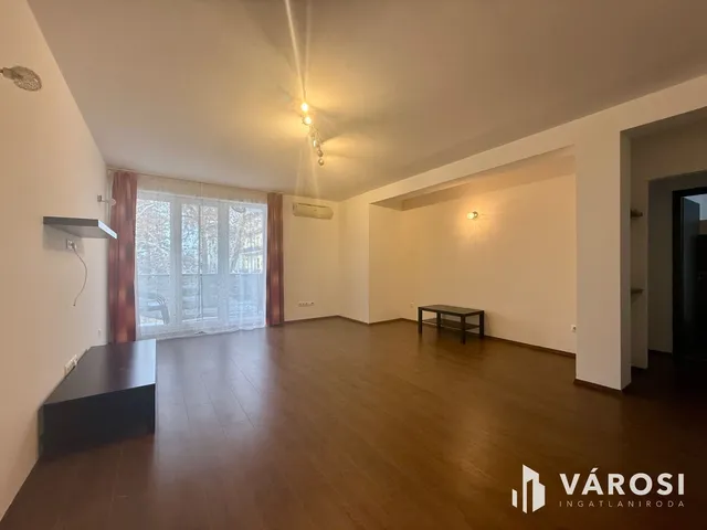 Kiadó lakás Győr, Belváros 84 nm