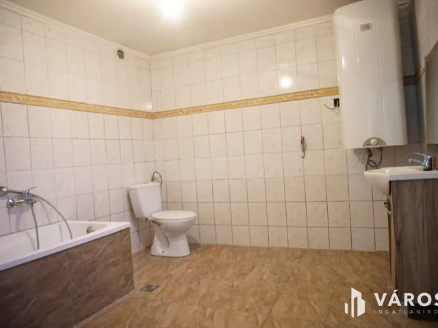 Eladó ház Örkény 77 nm