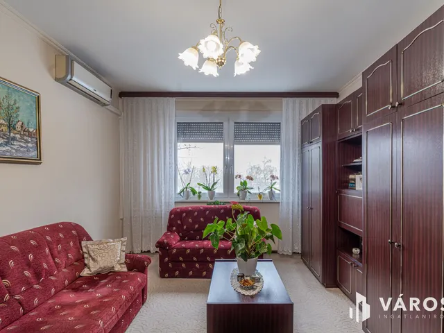 Eladó lakás Szeged, Felsőváros 72 nm