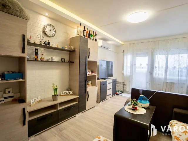 Eladó lakás Győr, Adyváros 54 nm