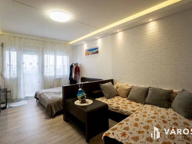 Eladó lakás Győr, Adyváros 54 nm