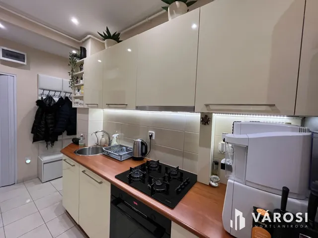 Eladó lakás Debrecen, Júliatelep 52 nm