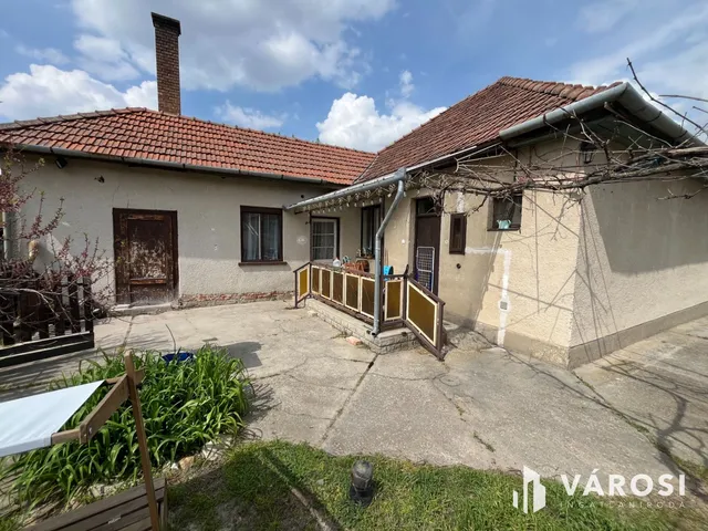 Eladó ház Mikebuda 80 nm