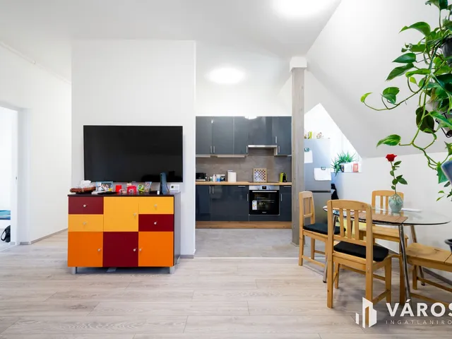 Eladó lakás Göd 56 nm