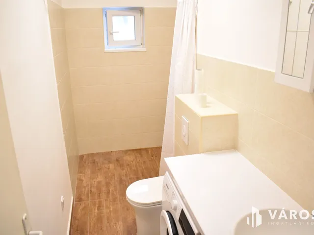 Eladó lakás Békéscsaba, Belváros 52 nm