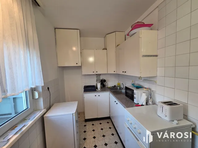 Eladó lakás Győr, Adyváros 55 nm