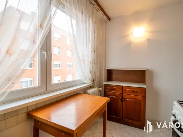 Eladó lakás Székesfehérvár, Belváros 62 nm