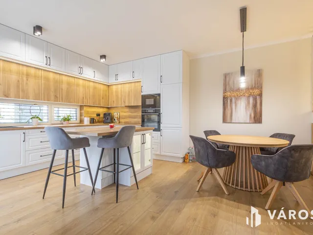 Eladó ház Szeged 170 nm