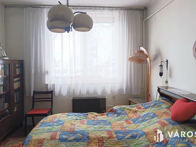 Eladó lakás Békéscsaba, Penza-lakótelep 69 nm