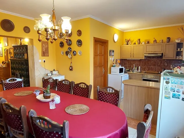 Eladó ház Ilk 278 nm