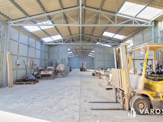 Eladó kereskedelmi és ipari ingatlan Békéscsaba 432 nm