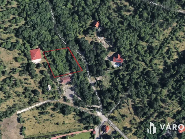 Eladó telek Szentendre 1986 nm