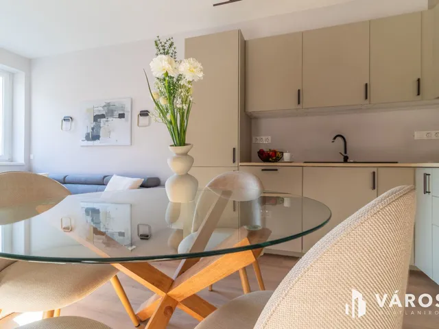 Eladó lakás Budapest II. kerület, Országút 73 nm