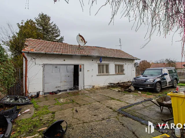 Eladó telek Szeged, Újszeged 2340 nm