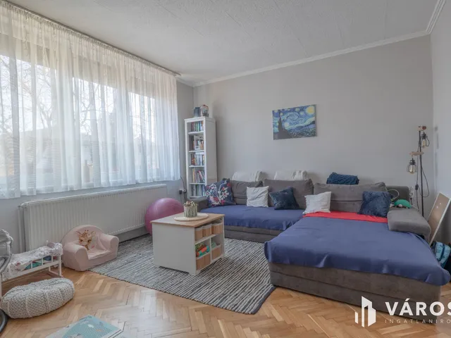 Eladó ház Algyő 93 nm