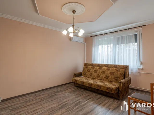 Eladó lakás Szeged, Tarján 53 nm