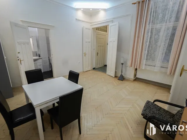 Kiadó lakás Budapest V. kerület, Belváros 74 nm