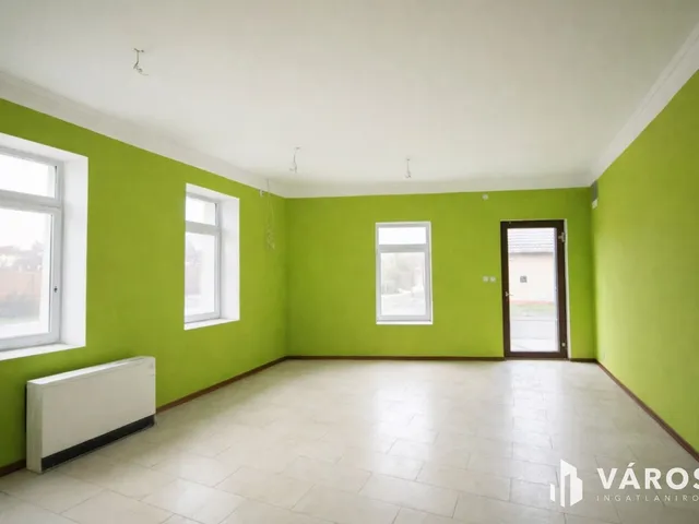 Eladó kereskedelmi és ipari ingatlan Gyomaendrőd 79 nm