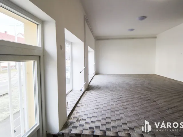 Eladó lakás Hódmezővásárhely 107 nm