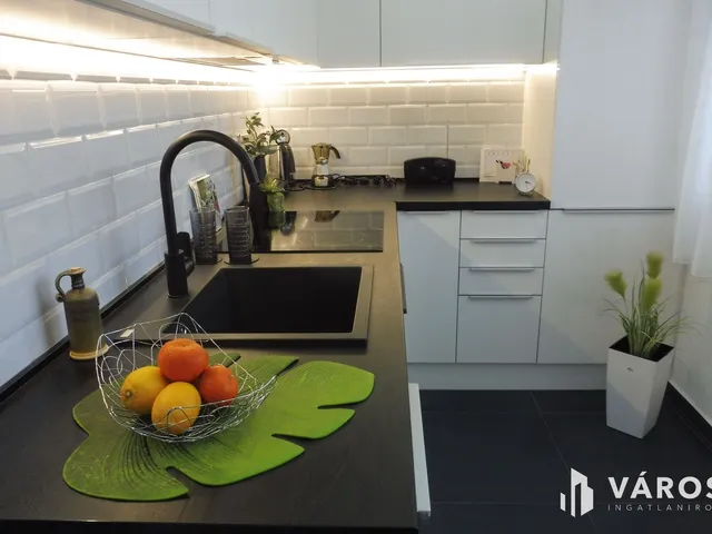 Eladó lakás Szeged, Újszeged 55 nm