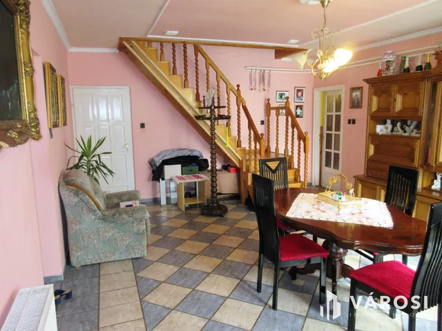 Eladó ház Szentes 193 nm