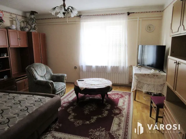 Eladó ház Szentes 193 nm