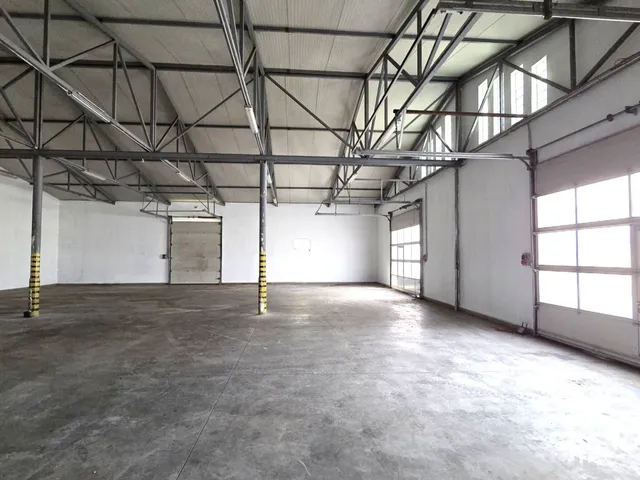 Eladó kereskedelmi és ipari ingatlan Debrecen 650 nm