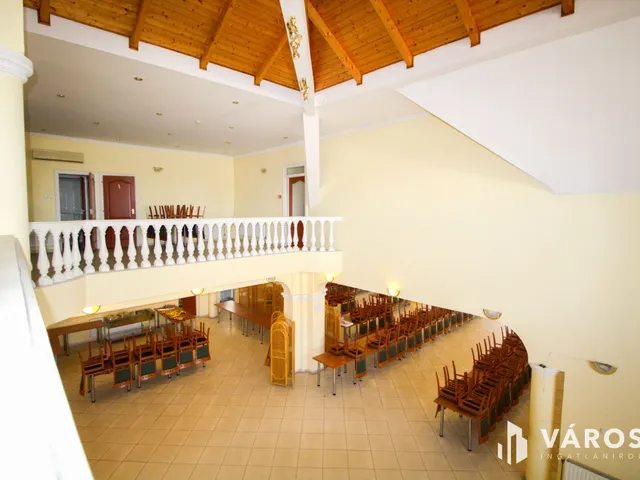 Eladó kereskedelmi és ipari ingatlan Szeghalom 1472 nm