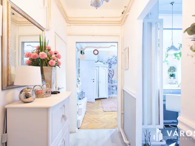 Eladó lakás Békéscsaba, Penza-lakótelep 55 nm