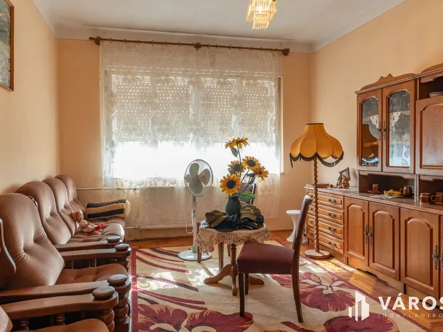 Eladó ház Doboz 180 nm