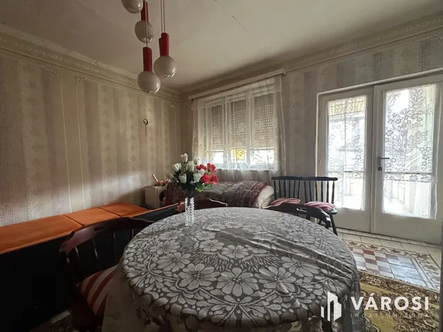 Eladó ház Istenmezeje 128 nm