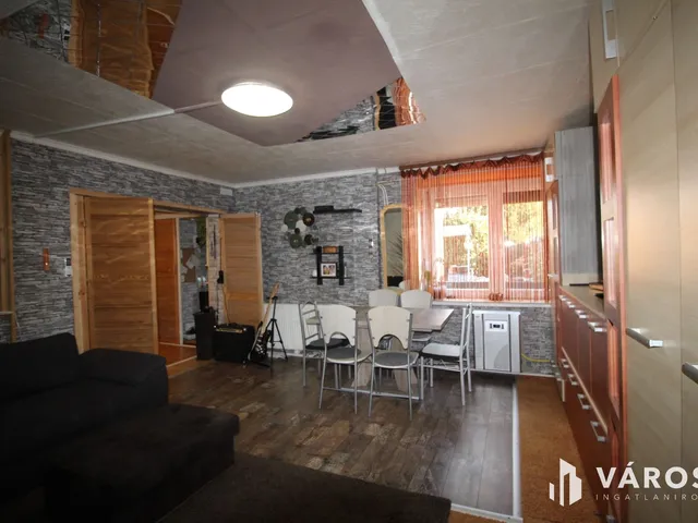 Eladó ház Tokorcs 140 nm