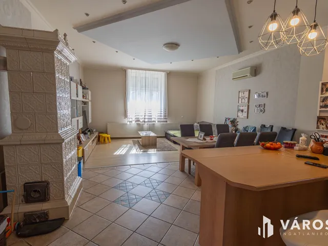 Eladó ház Soltvadkert 185 nm