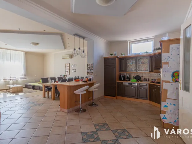 Eladó ház Soltvadkert 185 nm