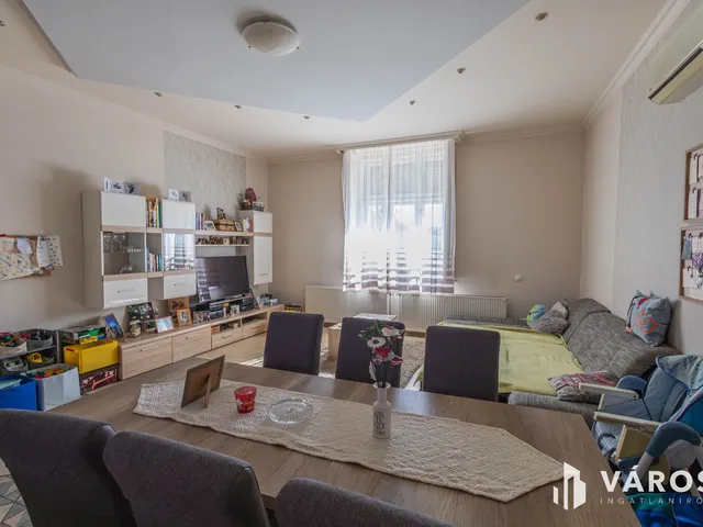 Eladó ház Soltvadkert 185 nm