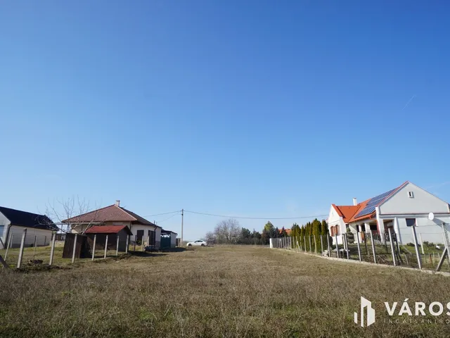 Eladó telek Bénye 901 nm