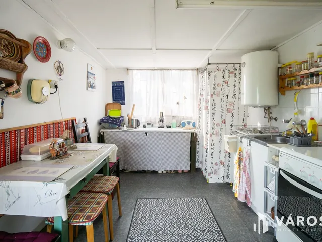 Eladó mezőgazdasági ingatlan Győr, Banai úti kertek 25 nm