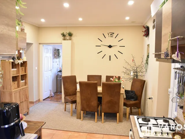 Eladó ház Gyula, Nagyrománváros 83 nm