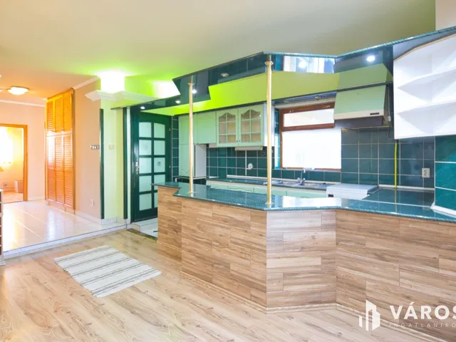 Eladó ház Békéscsaba 160 nm